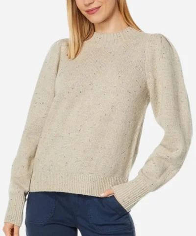 Ashley Movie The Merry Gentlemen 2024 Britt Robertson Beige Speckled Crewneck Sweater