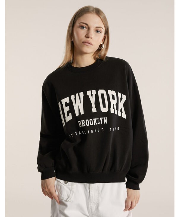 Black Oversized Sweatshirt front1