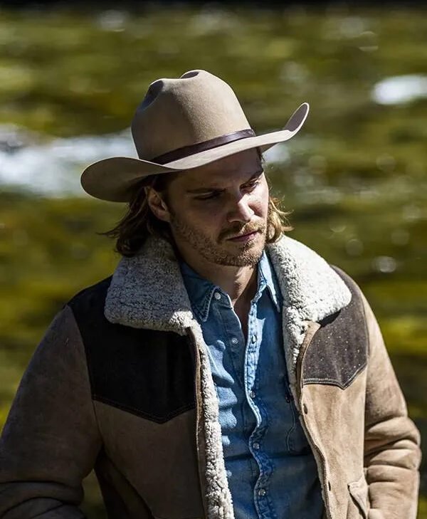 Kayce Dutton Yellowstone Suede Shearling Leather Jacket front1