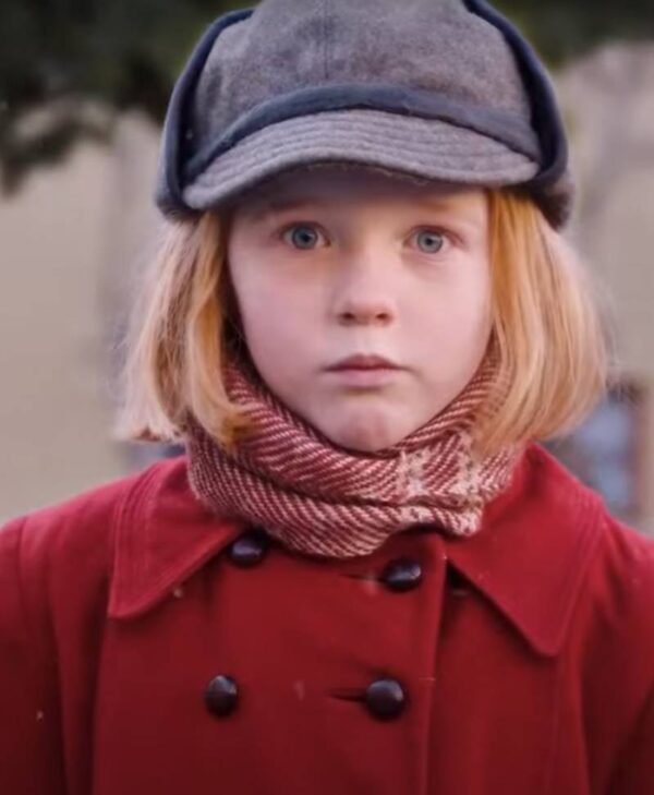 Marte Klerck nilssen Teddys Christmas Red Coat 1