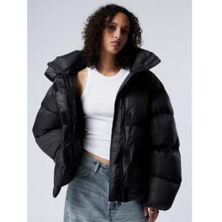 WEEKDAY Oversized Puffer Jacket front