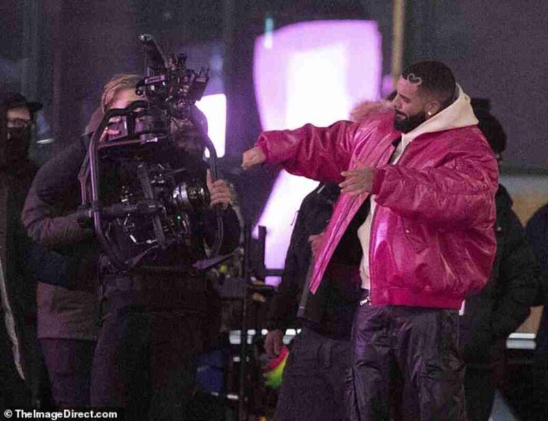 Drake Sleek Pink Leather Jacket 1