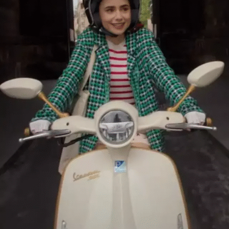 Emily in Paris S02 Emily Cooper Green Coat