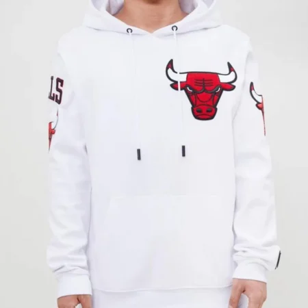 Mens White Chicago Bulls Fleece Hoodie