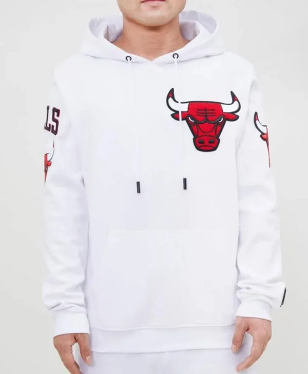 Mens White Chicago Bulls Fleece Hoodie