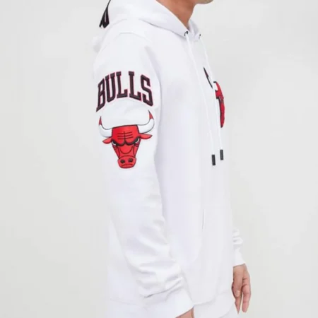 Mens White Chicago Bulls Hoodie