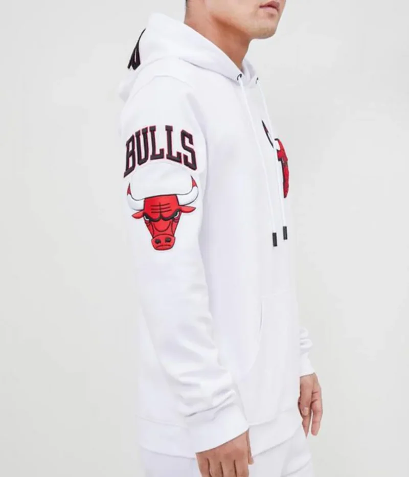 Mens White Chicago Bulls Hoodie