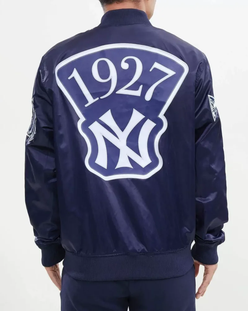 Pro Standard New York Yankees Navy Satin Jackets