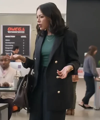 Return to Office Janel Parrish Black Blazer 600x729 1
