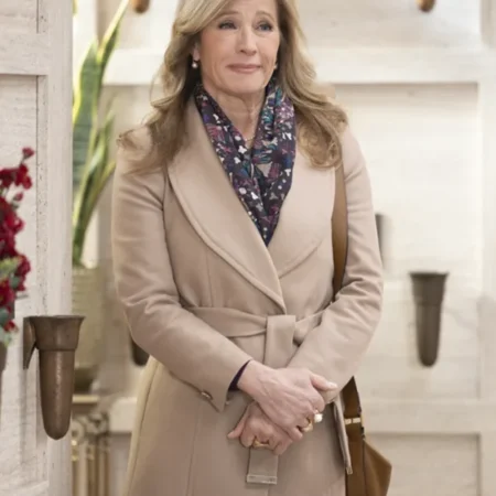 Shifting Gears S01 Nancy Travis Lapel Style Beige Coat