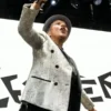 Shop Noches Del Botanico Music Festival Pauline Silver Blazer 600x750 1