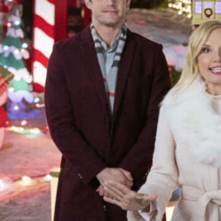 The Christmas House 2 Deck Those Halls Robert Buckley Maroon Coat