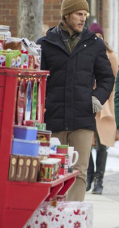 Tis the Season to be Merry Travis Van Winkle Black Jacket 1