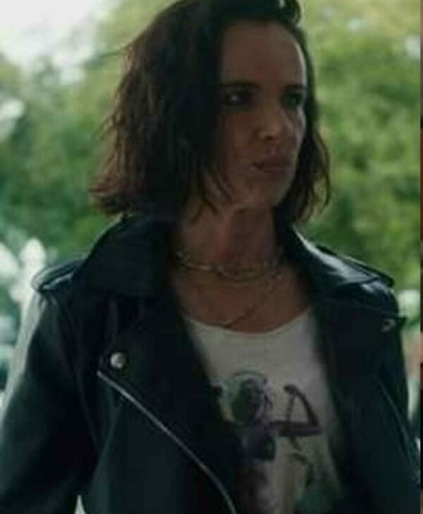 yellowjackets misty black and white blazer scaled 1