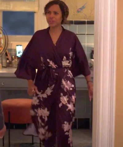 UnPrisoned S02 Paige Alexander Kimono Purple Robe