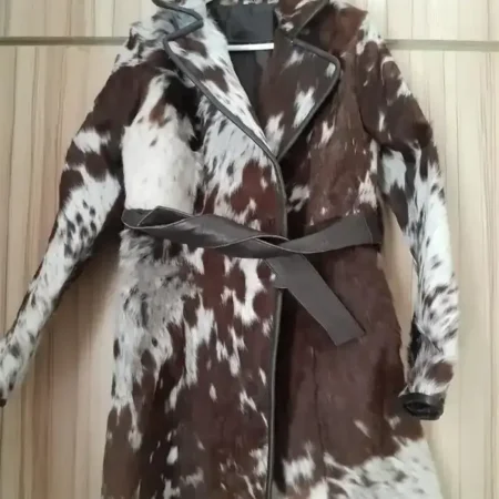 Cowhide Fur Brown And White Coat webp