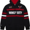 Mitchell & Ness NBA Head Coach Vintage Logo Bulls Black Hoodie