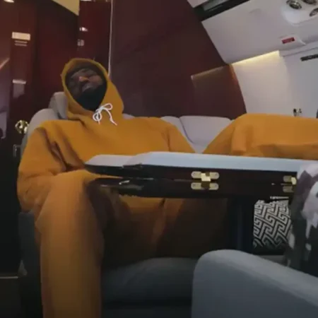 Starting 5 LeBron James Yellow Hoodie