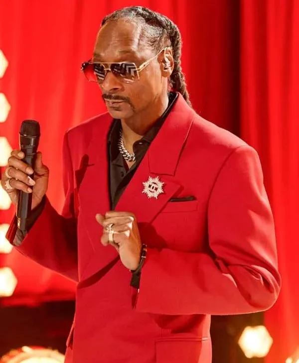The Voice 2024 TV Show Snoop Dogg Red Blazer