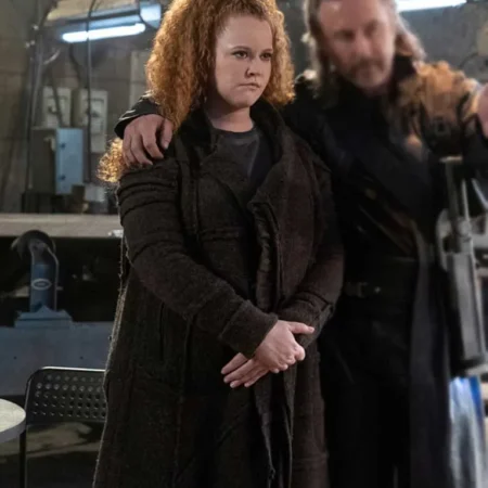 Star Trek Discovery S03 Sylvia Tilly Coat webp