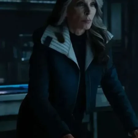 Star Trek S03 Picard Doctor Beverly Crusher Black Jacket webp