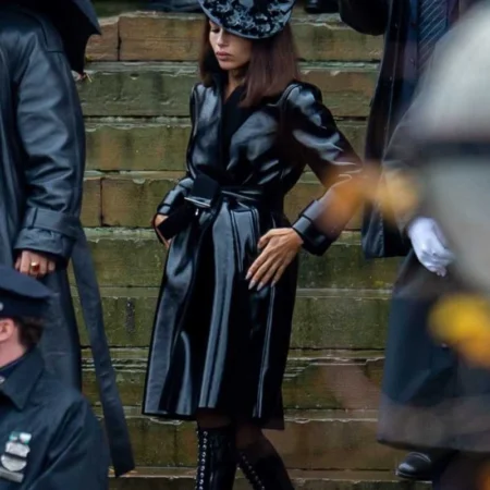 Zoe Kravitz Movie The Batman 2022 Selina Kyle Notch Collar Catwoman Black Belted Leather Coat webp