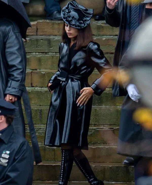 Zoe Kravitz Movie The Batman 2022 Selina Kyle Notch Collar Catwoman Black Belted Leather Coat webp