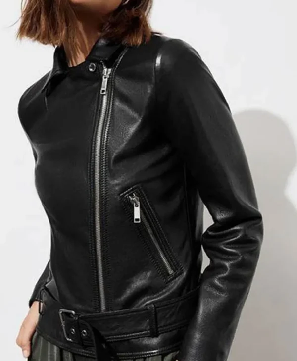 13 Reasons Why Jessica Davis Black Jacket