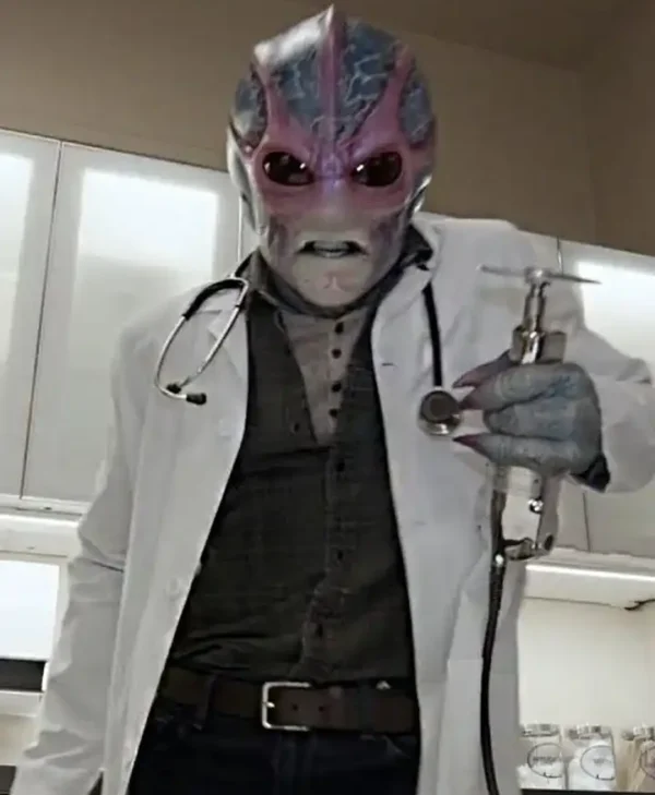Alan Tudyk Resident Alien Harry Vanderspeigle Long White Doctor Coat webp