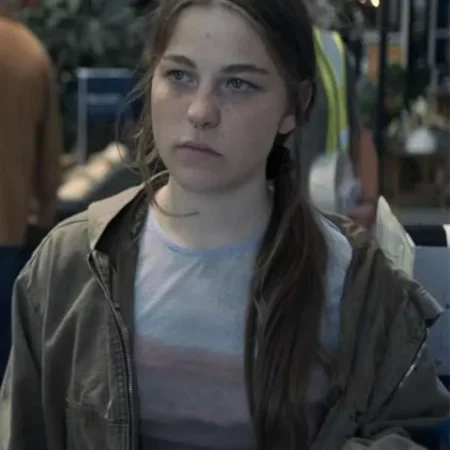 Amelie Pease Adolescence S01 Brown Jacket webp