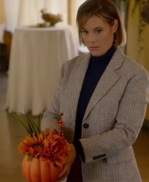 Ashley Williams Notes of Autumn Blazer left