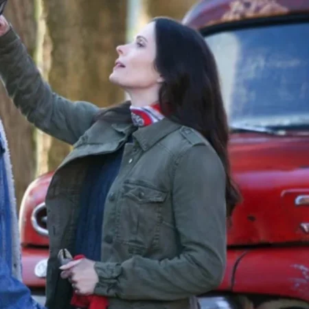 Buy Superman and Lois Lane Green Jacket webp