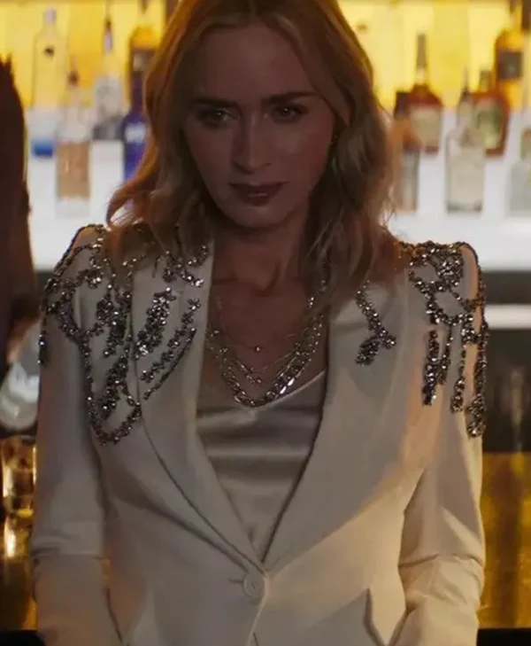 Emily Blunt Pain Hustlers 2023 White Blazer