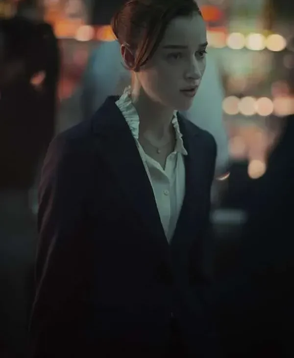 Emily Fair Play 2023 Phoebe Dynevor Black Blazer