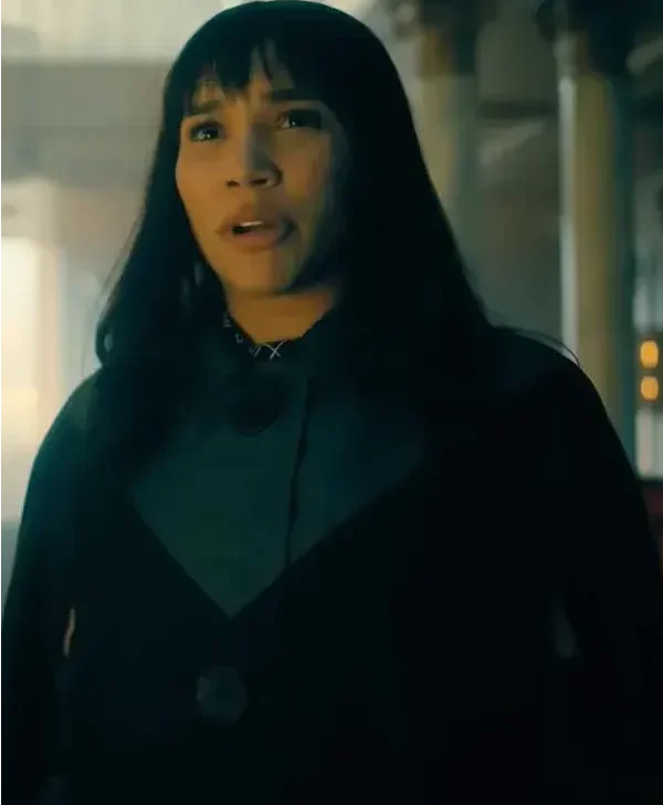 Emmy Raver Lampman The Umbrella Academy Allison Hargreeves Black Coat