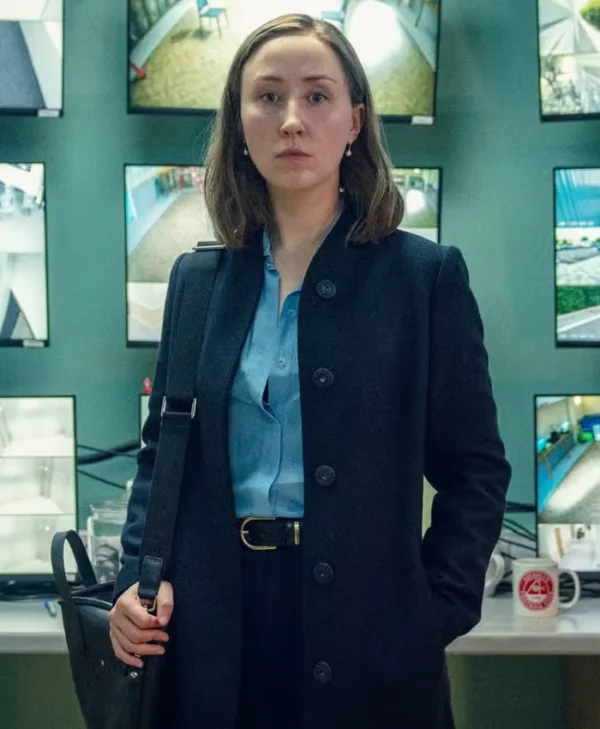 Erin Doherty Adolescence S01 Black Coat webp