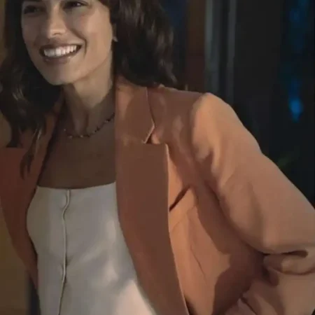 Evin Ahmad Who Is Erin Carter S01 Blazer