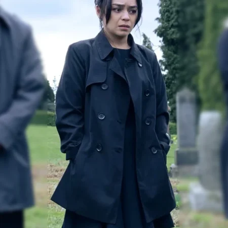Final Destination Bloodlines Stefani Reyes Black Coat webp
