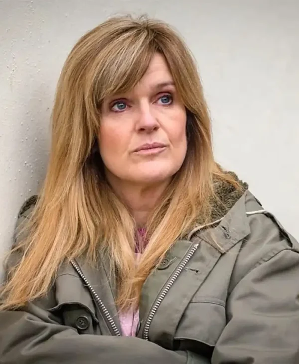 Happy Valley S03 Siobhan Finneran Cotton Jacket closeup