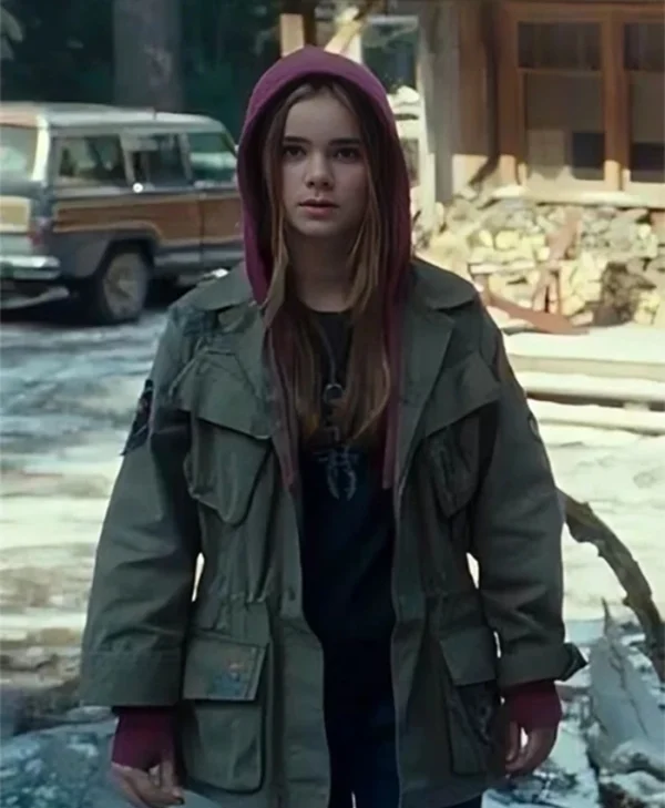 Jurassic World 3 Maisie Lockwood Green Cotton Field Jacket front