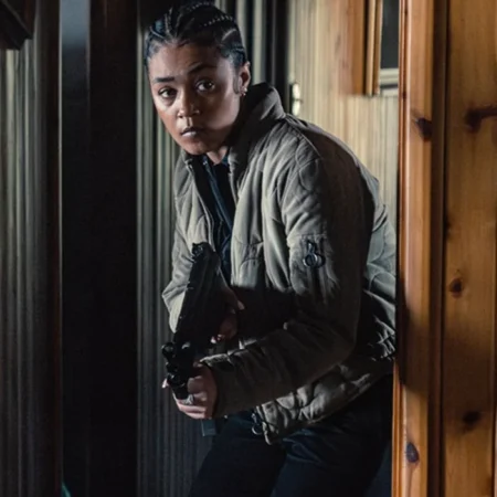 Mobland S01 Jasmine Jobson Quilted Jacket Side webp