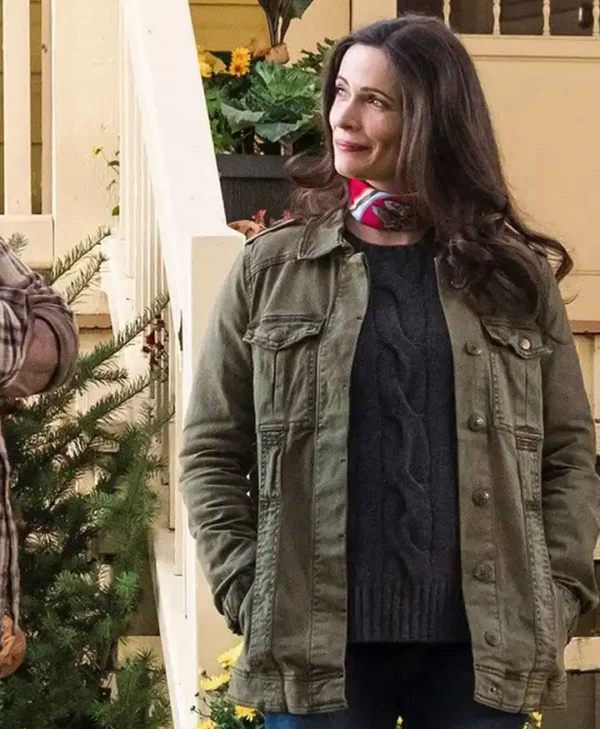 Superman and Lois Lane Green Jacket webp