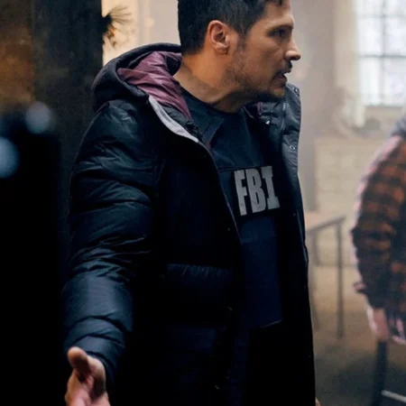 The Hunting Party S01 Nick Wechsler Black Puffer Jacket webp