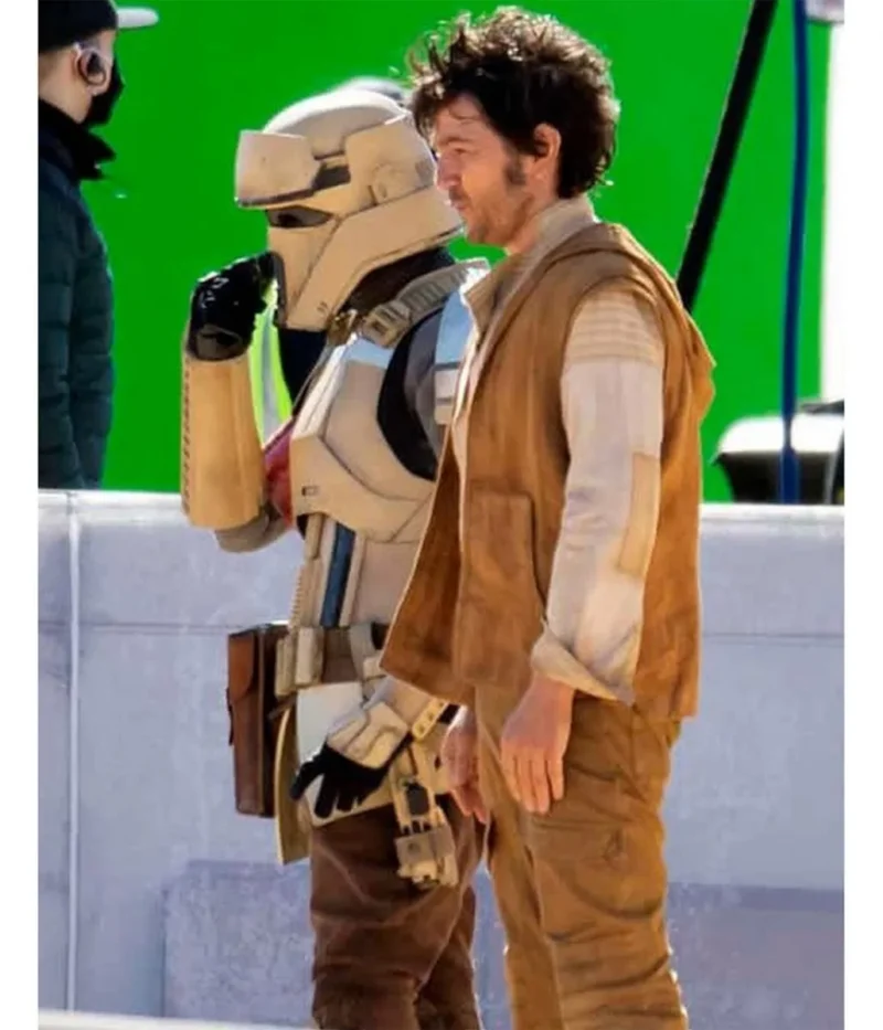 diego luna andor hooded vest scaled