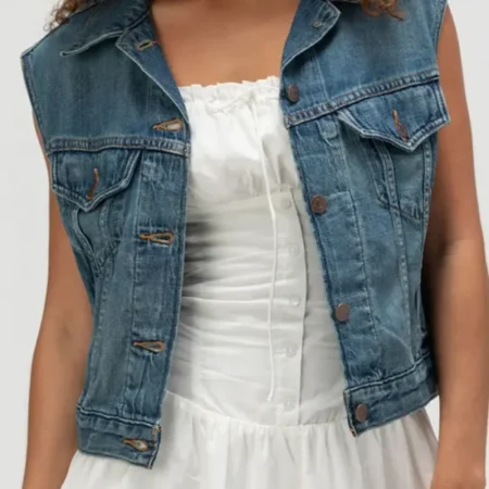 Acapulco S04 Regina Reynoso Denim Vest Front