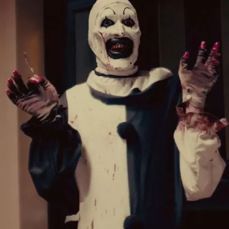 Art the Clown Terrifier 2 Costume for sale