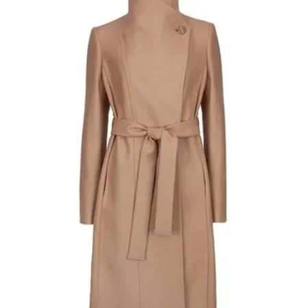 Designated Survivor S01 E10 Emily Rhodes Long Brown Coat