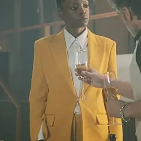 Godeliv Van den Brandt Elite Yellow Blazer front webp