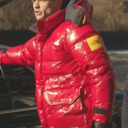 Gossip Girl S02 Thomas Doherty Red Jacket leftt webp