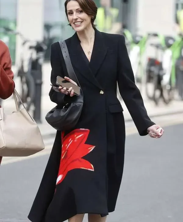 Hostage Suranne Jones Black Coat